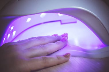 Profesyonel ultraviyole tırnak manikür lamba kurutma kabuk jel womans yandan Güzellik Salonu de parlatma