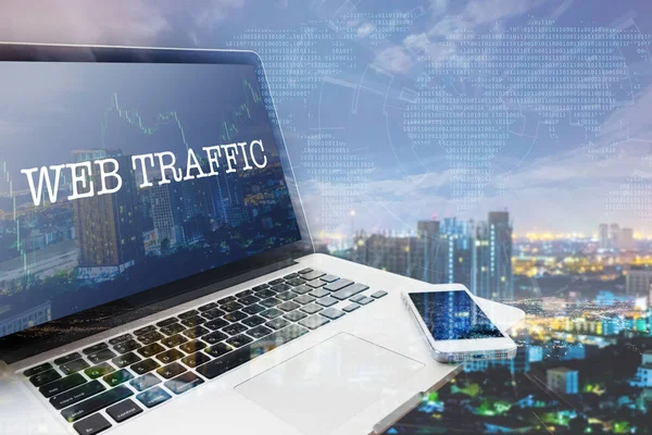 Web Trafik: Gri bilgisayar monitör ekran. Dijital iş ve teknoloji kavramı. Çift pozlama etkileri.