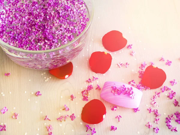 deniz tuzu ve uçucu yağlar, mor Lila. Spa