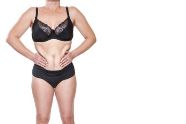 Tombul kadın sıkma göbek