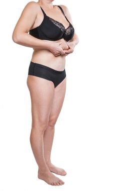 Tombul kadın sıkma göbek