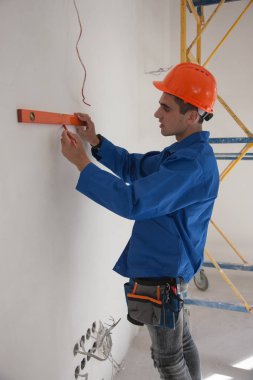 Alt duvar düzlemsellik ölçme