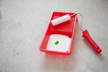 Plastik kapasitans beyaz ve yeşil boyalar