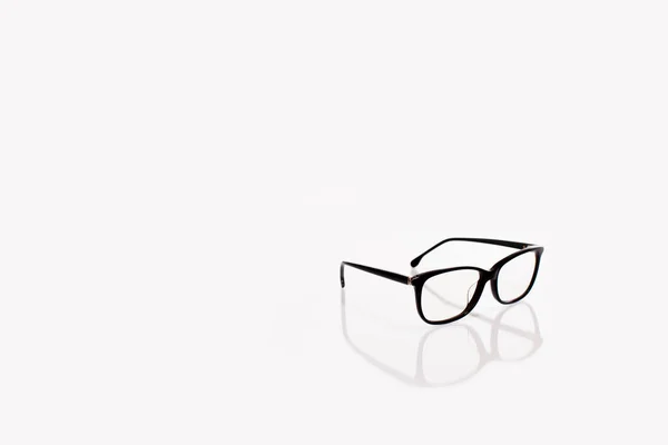 Czarne Okulary Izolowana Białym Tle Odbicie Okulary Soczewkami Przejrzyste — Zdjęcie stockowe