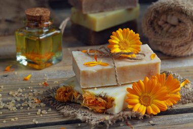 Calendula (pot kadife çiçeği ile doğal el yapımı Sabun)