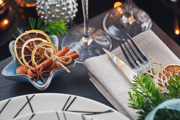 Cadre de table d'hiver avec décoration de Noël — Photo