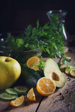 Arka plan çeşitli yeşil sebzeler ile