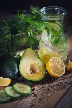 Arka plan çeşitli yeşil sebzeler ile