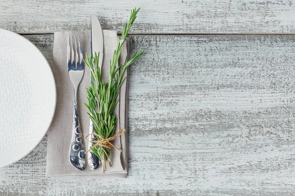 Rosemary ile rustik Tablo ayarı 