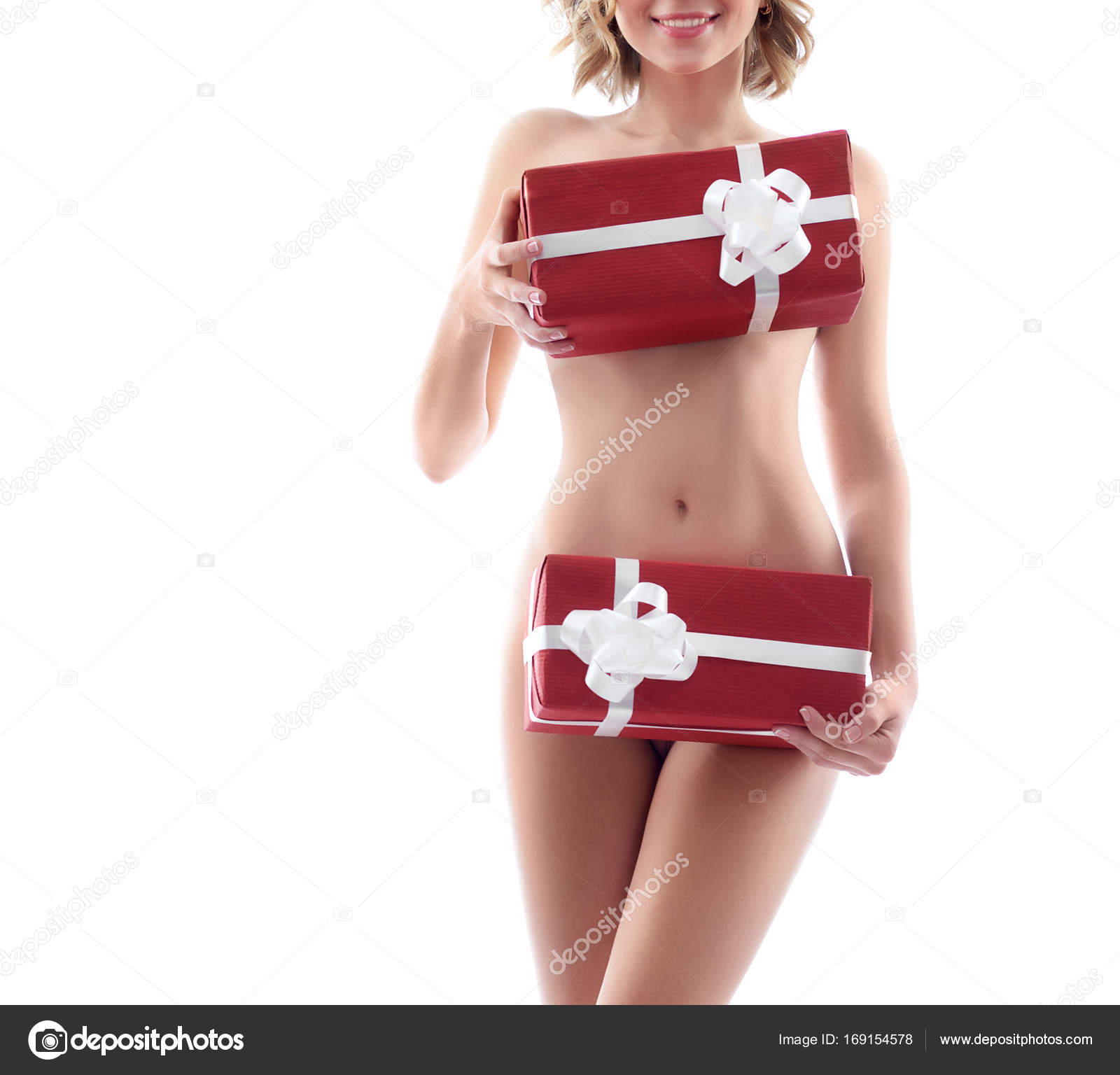голый бокс Gorgeous naked woman posing with a gift box — Stock Photo ©  serhii.bobyk.gmail.com #169154578