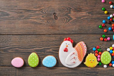 Paskalya zencefilli kurabiye ve yumurta..