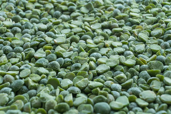 Kuru yeşil bezelye arkaplanı, tam görüntü. Yan görünüm