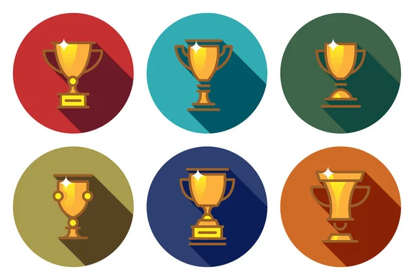 Platte pictogram gouden trofee cups in de cirkels instellen — Stockvector