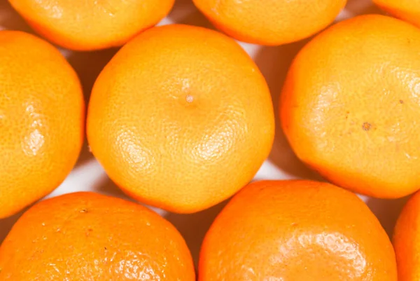 Verse, sappige oranje mandarijnen — Stockfoto