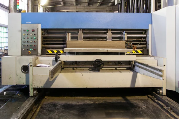 Máquina de fabricación de cartón —  Fotos de Stock