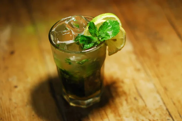 Cold cocktail made from fruit — Stock Photo, Image