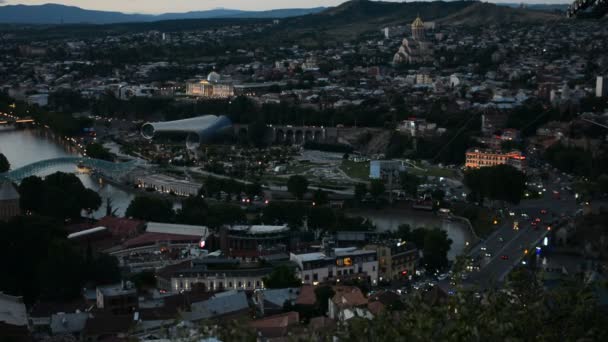 Vista de Tbilisi de uma altura — Vídeo de Stock