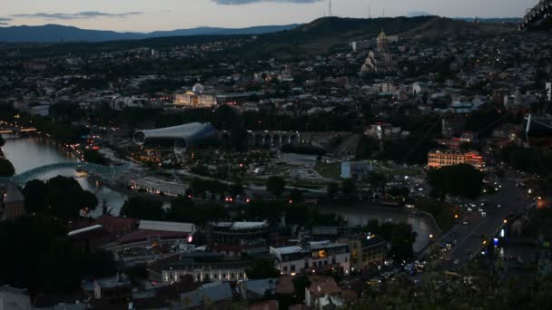 Vista de Tbilisi de uma altura — Vídeo de Stock