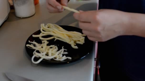 干酪家的制作 — 图库视频影像