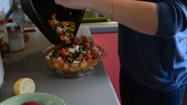 Preparazione di Carbonara fatta in casa — Video Stock