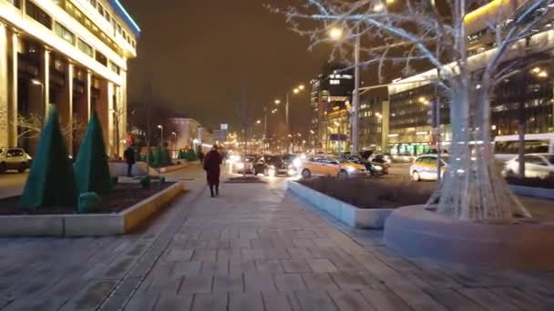 モスクワ ロシア 12月2019 モスクワでの夜の都市交通 市内の夕方の交通渋滞 — ストック動画