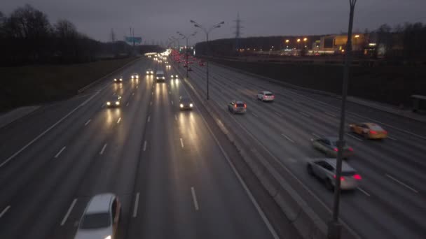 Mkad Auto Rijden Avonds Snelweg Het Spoor Rond Moskou — Stockvideo