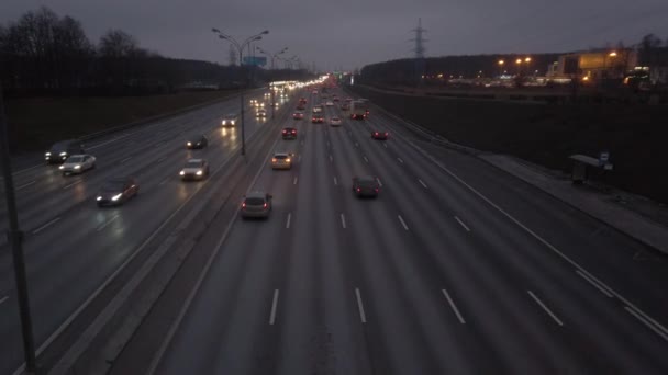Νυχτερινή Κυκλοφορία Των Αυτοκινήτων Στην Εθνική Οδό — Αρχείο Βίντεο