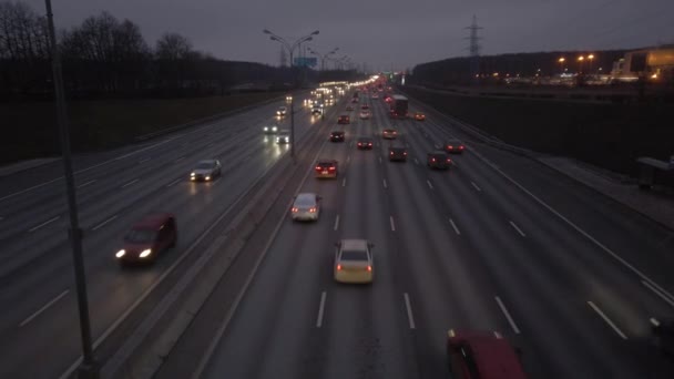 Traffico Notturno Auto Sulla Superstrada — Video Stock