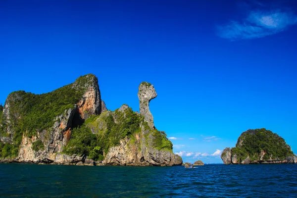 Güzel Tayland Krallığı 'nın manzaraları, en saf Adaman Denizi ve adaları..
