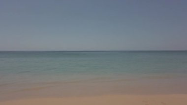 Plajın kıyısı Nai Thon, Phuket