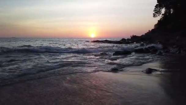 Belo Pôr Sol Praia Phuket Tailândia — Vídeo de Stock