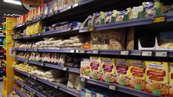 Nisan 2020 Moscow Russia Covid Virüs Salgını Sırasında Süpermarket Rafları — Stok video