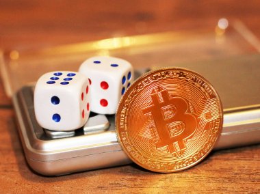 Bitcoin ve elektronik Terazi.