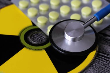 Doktor ve ilaç, radyasyon stetoskop