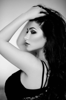 kadın seksi siyah iç çamaşırı 