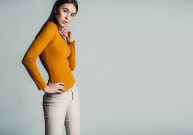 elegance giysili kadın moda 