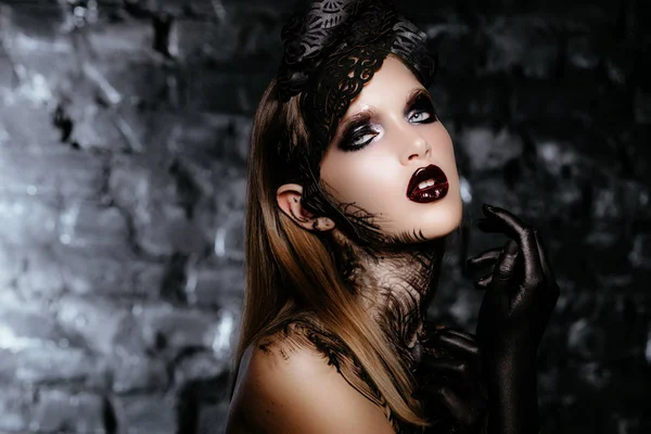 Темная королева Хэллоуина — стоковое фото