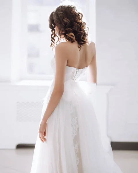 Beautiful Bride Posing White Hall — Stock Photo, Image