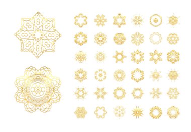  Altın mandala küme. Altın desen arka plan üzerinde izole.