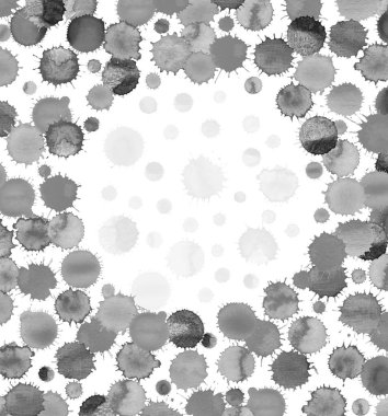 Beyaz daire kare siyah sprey boya lekesi ile.