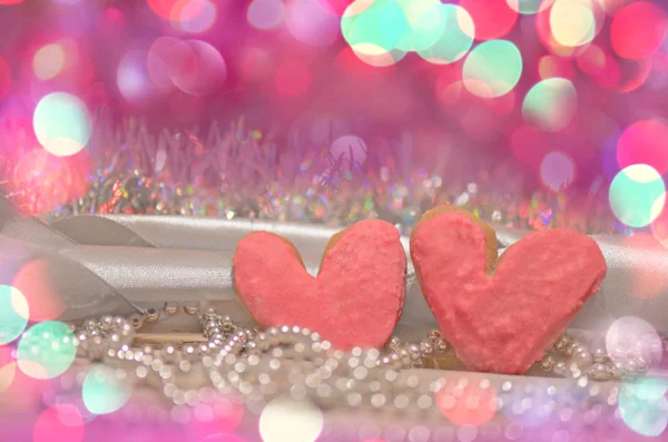 Galletas coloridas de San Valentín en forma de corazón — Foto de Stock