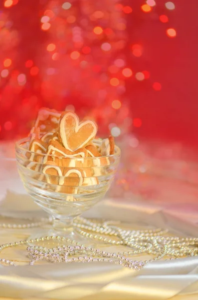 Bolachas do Dia dos Namorados. Valentine biscoito em forma de coração — Fotografia de Stock