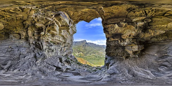 Picos de montaña en Ciudad del Cabo, Sudáfrica — Foto de Stock