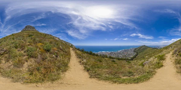 Mountain peaks in Cape Town, South Africa — Stock Photo, Image