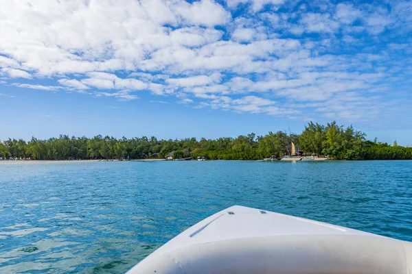 Mauritiusi trópusi paradicsomban beach — Stock Fotó