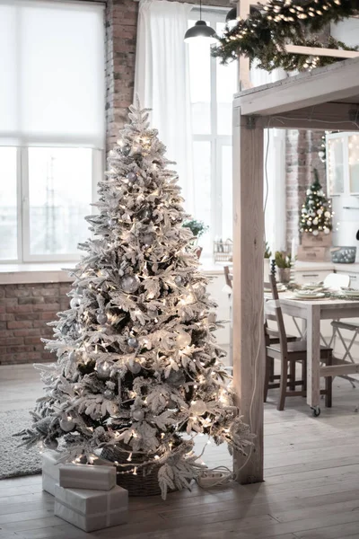 Vánoční stromeček hallway, skvělý design pro jakýkoli účel — Stock fotografie