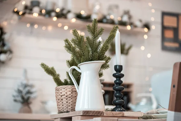 Ev yapımı yemek. Modern mutfak iç tasarımı.