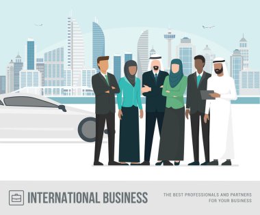 Birlikte, metropolis ve lüks araba arka planda poz Müslüman Arap iş adamları