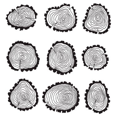 Ağaç halkaları kümesi. Ağaç yaş halkaları. Kalp şekli. Hat sanatı. Dekoratif tarzı. Anahat, izole illüstrasyonlar. Nesneleri tasarım için.