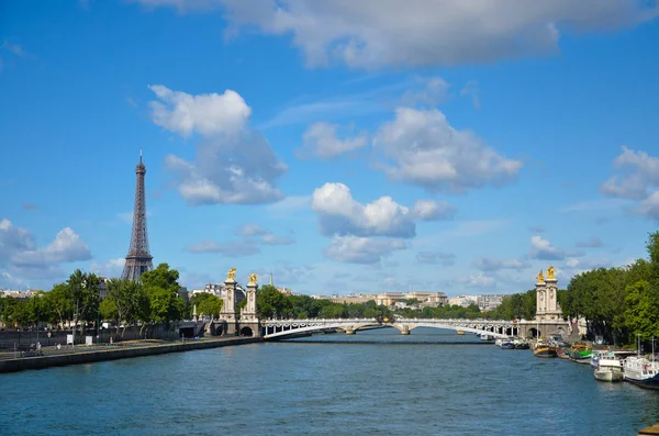 Alexander üçüncü köprünün de paris, Fransa